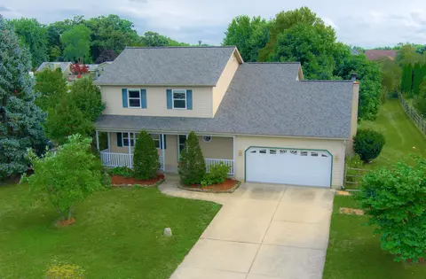 276 Kingston Dr, Valparaiso, IN 46385