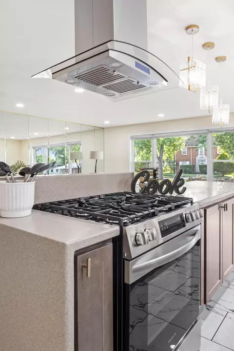 Kitchen - 3651 Jackson St, Gary, IN 46408 photo 8 of 9
