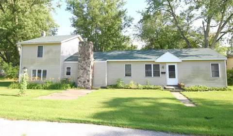 515 E Merritt St, Rensselaer, IN 47978