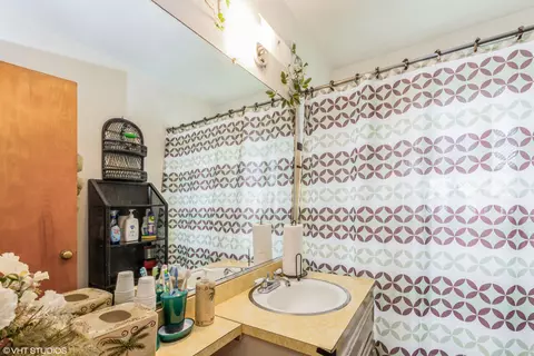 1336 Baker St, Gary, IN 46404 photo 11