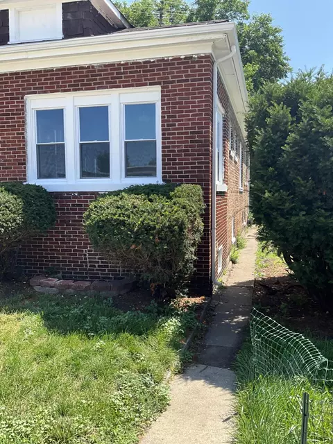 2373 Jefferson St, Gary, IN 46407 photo 2