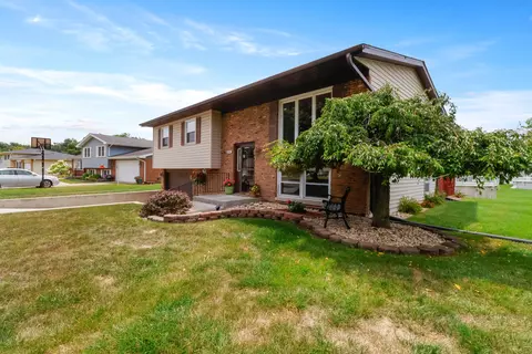 947 Mohawk Dr, Crown Point, IN 46307 photo 21