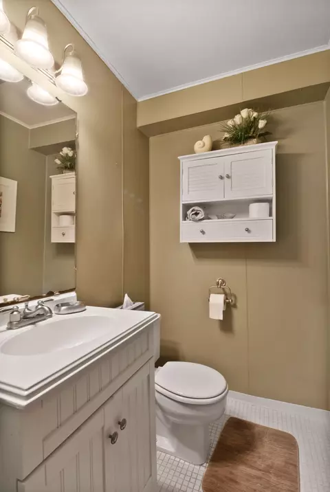 947 Mohawk Dr, Crown Point, IN 46307 photo 18