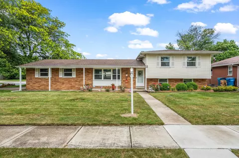 43 Carnation St, Dyer, IN 46311 photo 2
