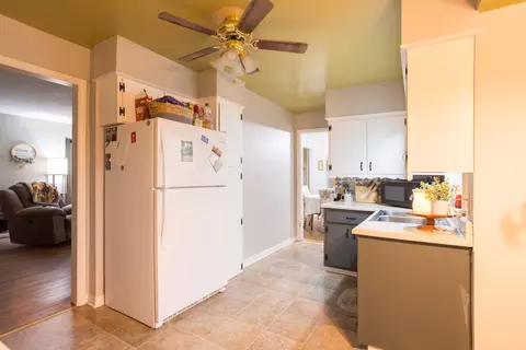 201 E Howard St, Brook, IN 47922 photo 18