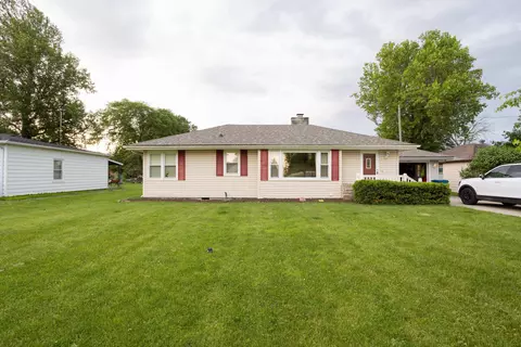 201 E Howard St, Brook, IN 47922 photo 1