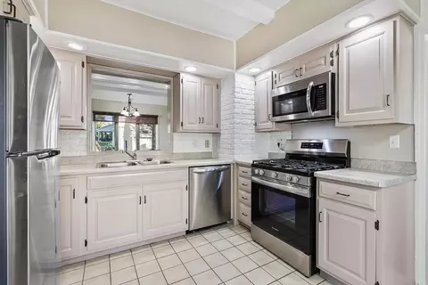 211 Greiving St, Dyer, IN 46311 photo 10