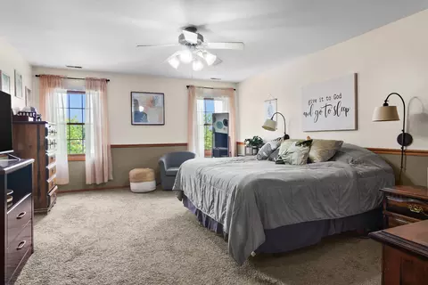 Bedroom - 260 Crestview Ln, Dyer, IN 46311 photo 1 of 4