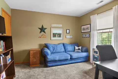 Bedroom - 260 Crestview Ln, Dyer, IN 46311 photo 4 of 4