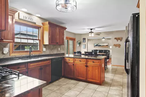 Kitchen - 260 Crestview Ln, Dyer, IN 46311 photo 2 of 3