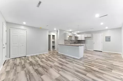1067 Mount St, Gary, IN 46406 photo 5