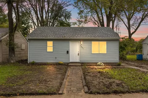 1067 Mount St, Gary, IN 46406 photo 1