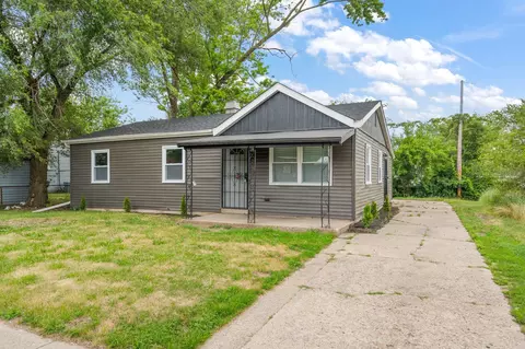 4126 W 21st Ave, Gary, IN 46404 photo 2