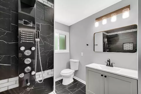 1040 Wallace St, Gary, IN 46404 photo 13