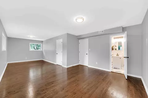 1040 Wallace St, Gary, IN 46404 photo 8
