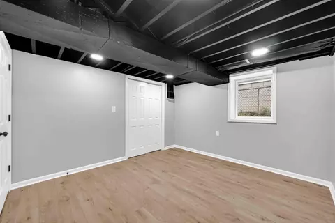 1040 Wallace St, Gary, IN 46404 photo 12
