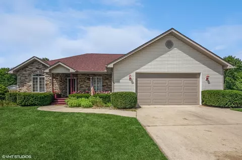 4108 Patsy Dr, Wheatfield, IN 46392 photo 1