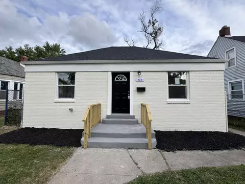 247 W Taft St, Gary, IN 46404 photo 1