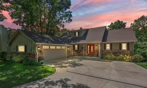 1004 Coldstream Ct, Crown Point, IN 46307 photo 1