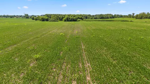 8333 E State Road 8, Hebron, IN 46341 photo 2