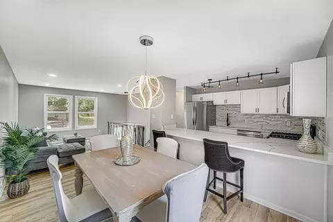 Dining - 1521 Whitcomb St, Gary, IN 46404 photo 2 of 3