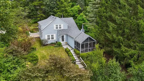35 E Stillwater Ave, Beverly Shores, IN 46301