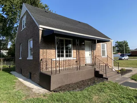 1165 Whitcomb St, Gary, IN 46404 photo 5