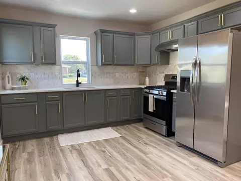 1165 Whitcomb St, Gary, IN 46404 photo 12