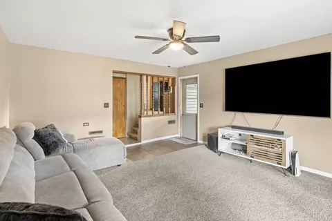 8132 Harrison Ave, Munster, IN 46321 photo 15