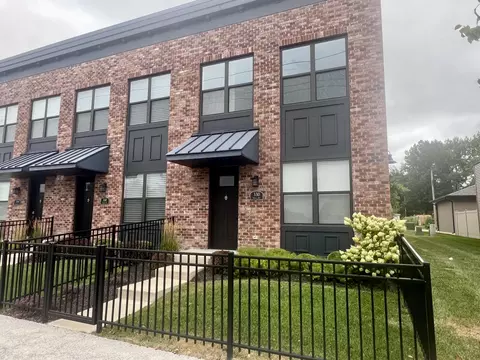 330 N Indiana Ave, Crown Point, IN 46307 photo 16