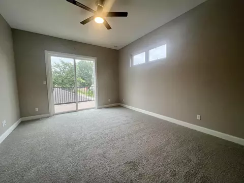 330 N Indiana Ave, Crown Point, IN 46307 photo 9