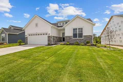 4253 Riverwood Rd, Valparaiso, IN 46385