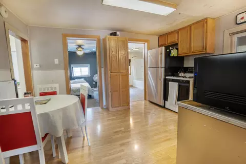 112 E Short St, Rolling Prairie, IN 46371 photo 5