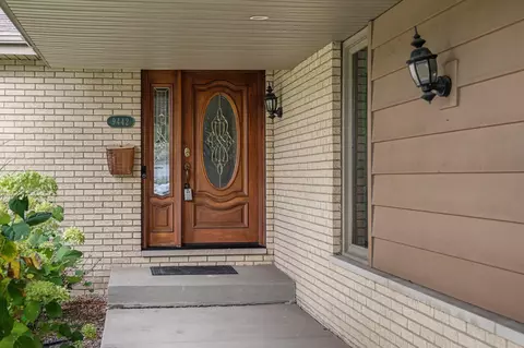 9442 Verbena Dr, Munster, IN 46321 photo 6