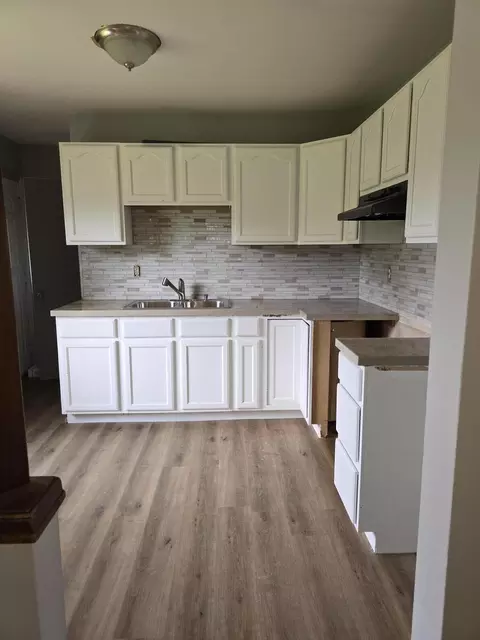 4046 Kentucky St, Gary, IN 46409 photo 4