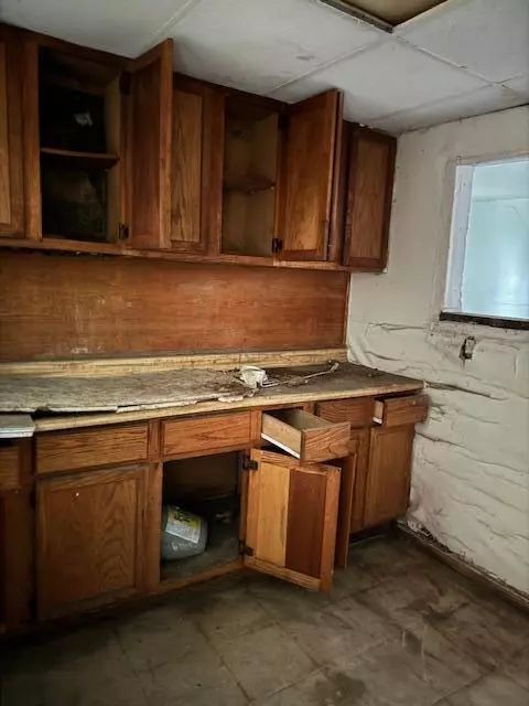 4690 Delaware St, Gary, IN 46409 photo 6