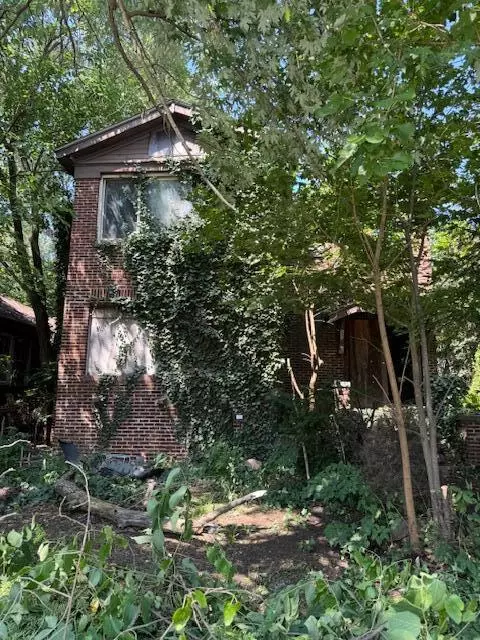 558 Vermont St, Gary, IN 46402 photo 1