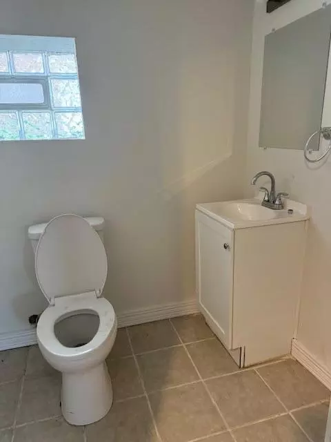 806 Hayes St, Gary, IN 46404 photo 10