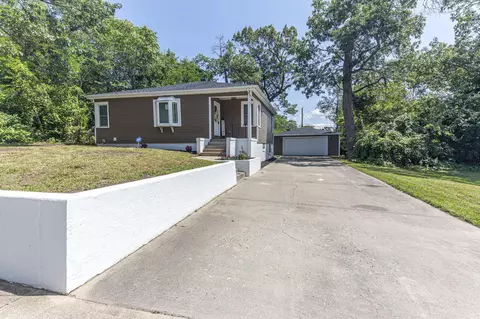 4457 Jackson St, Gary, IN 46408 photo 2
