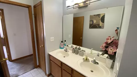 Bath - 12486 Brookside Dr, Crown Point, IN 46307 photo 8 of 11