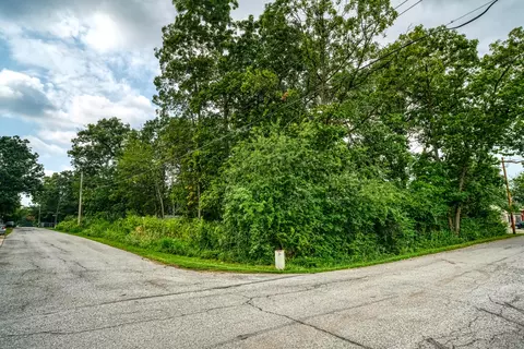 5097 White Oak Ter, Lowell, IN 46356 photo 1