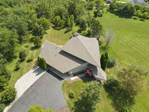 View/Area - 7035 E 83rd Ave, Crown Point, IN 46307 photo 1 of 4