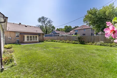 8350 Walnut Dr, Munster, IN 46321 photo 13