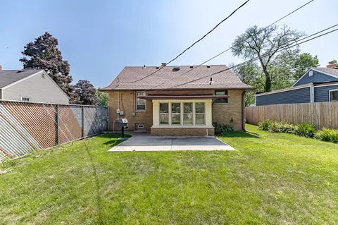 8350 Walnut Dr, Munster, IN 46321 photo 14