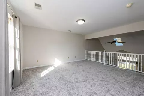 207 Fieldstone Dr, Porter, IN 46304 photo 7