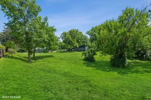 207 Fieldstone Dr, Porter, IN 46304 photo 13