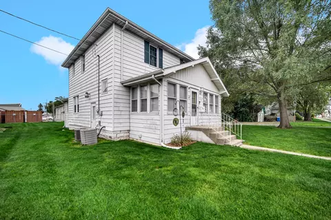 616 N Thomas St, Crown Point, IN 46307 photo 3