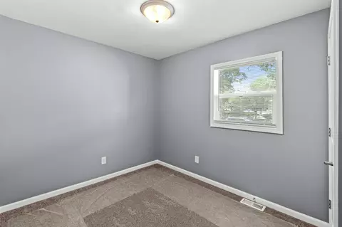Bedroom - 4106 W 15th Ave, Gary, IN 46404 photo 3 of 3