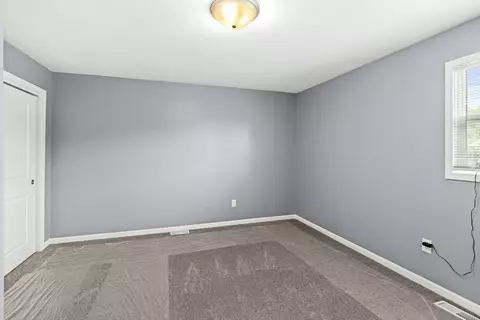 Bedroom - 4106 W 15th Ave, Gary, IN 46404 photo 1 of 3