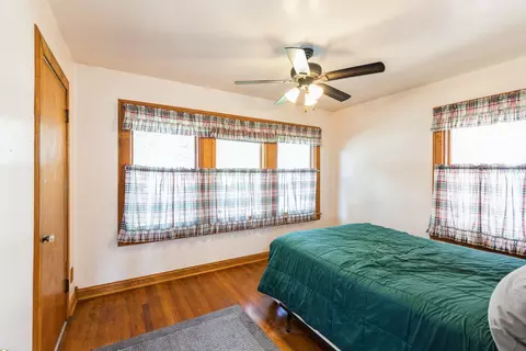 1527 Warwick Ave, Whiting, IN 46394 photo 11